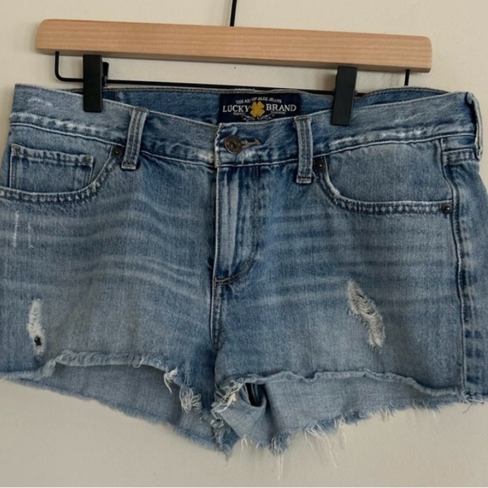 Lucky Brand Distressed Denim Shorts Women’s Size 8 29 Mid Rise Cutoff